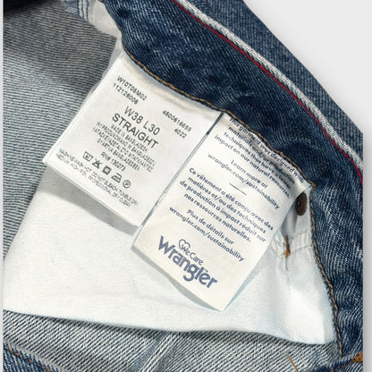 WRANGLER VINTAGE DENIM STRAIGHT LEG JEANS (W30 L38)