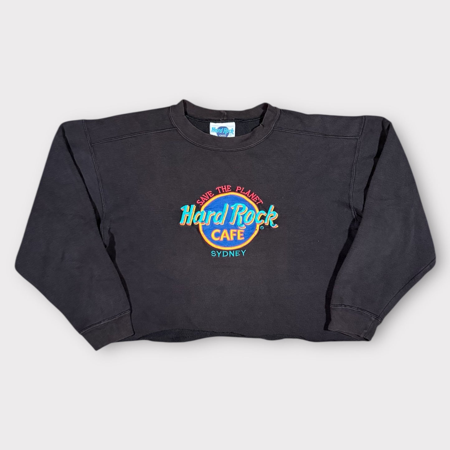 HARD ROCK CAFE | SYDNEY 90s CROPPED SWEATSHIRT
