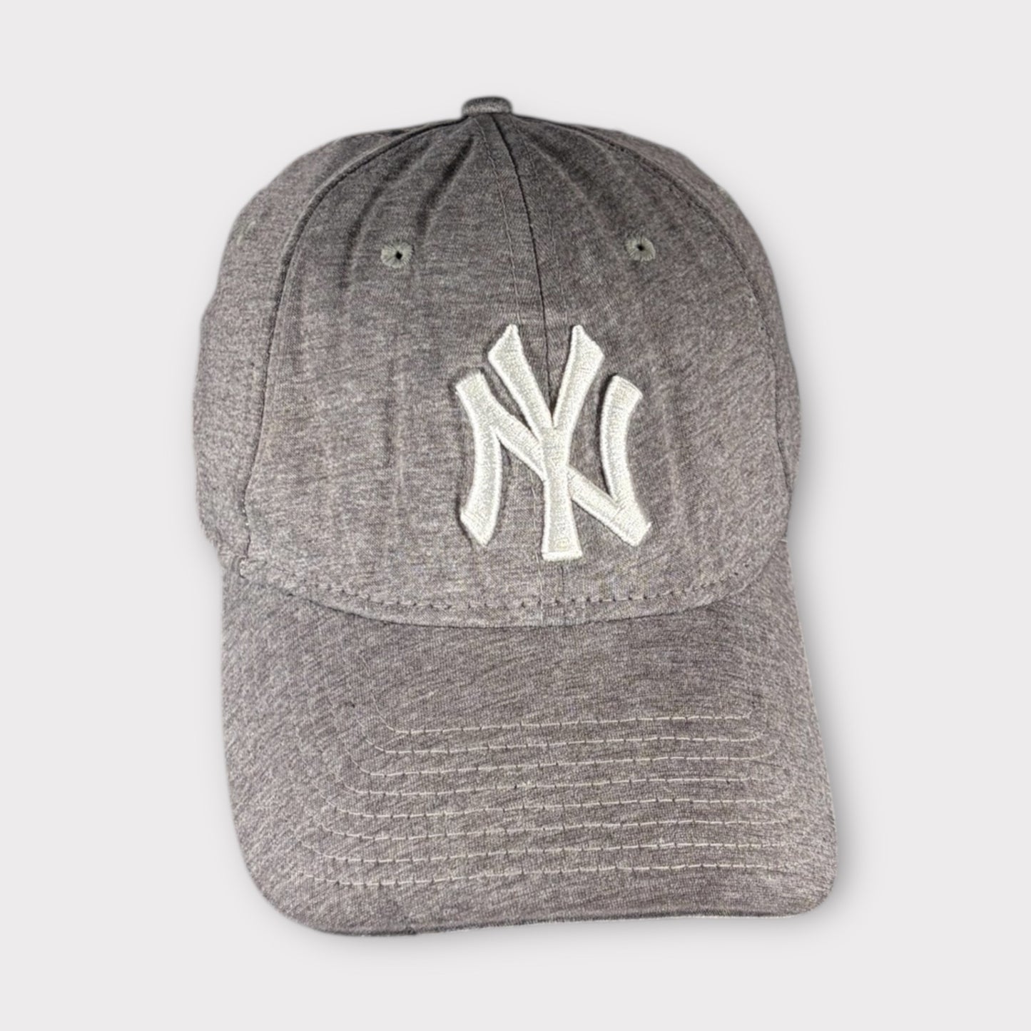 NEW YORK YANKEES NEW ERA GREY CAP (ONE SIZE)