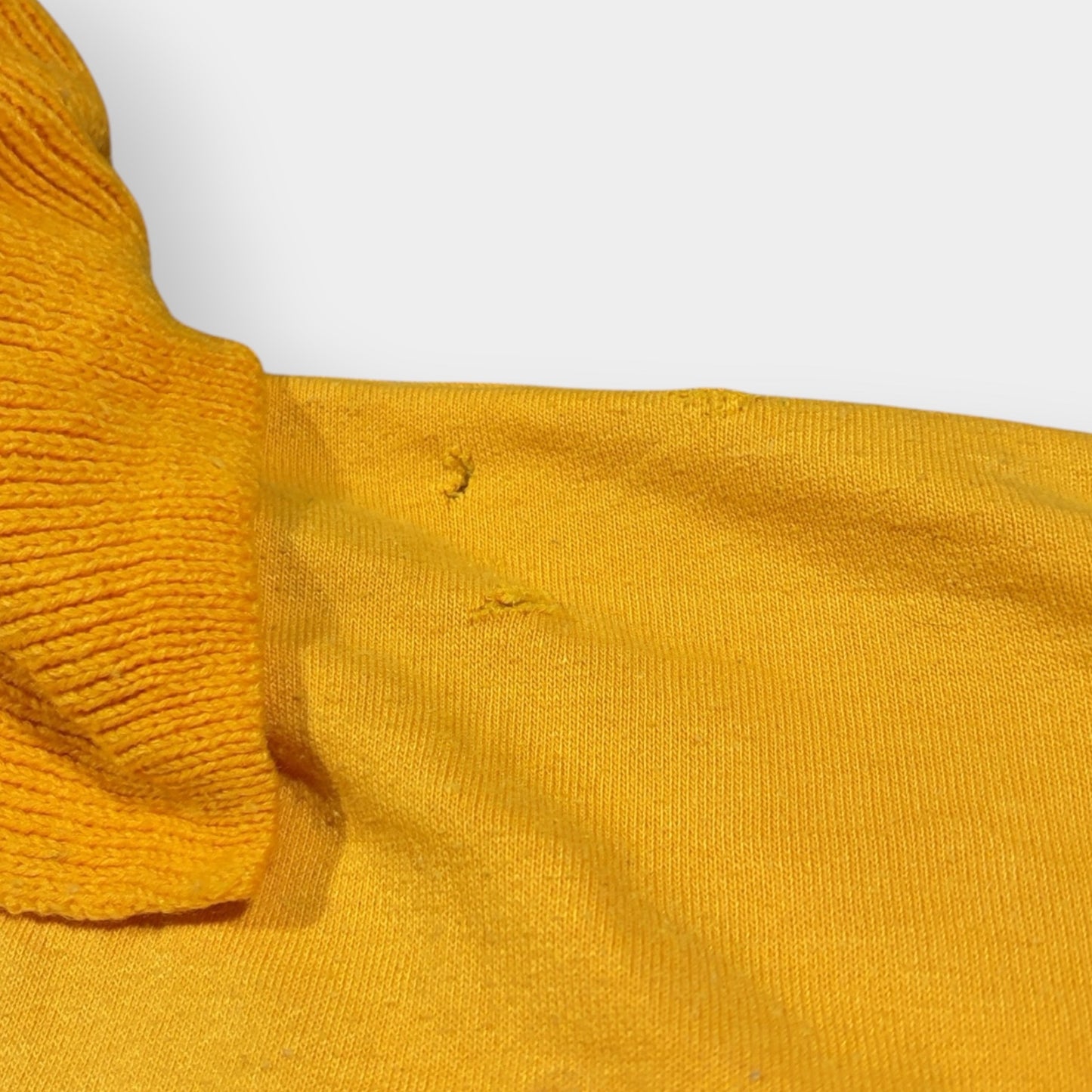 NAF NAF | 90s VINTAGE EMBROIDERED SWEATSHIRT (M)