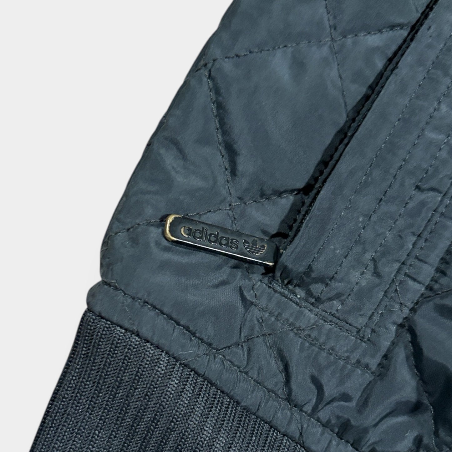 ADIDAS ORIGINALS | QUILTED JACKET (S)