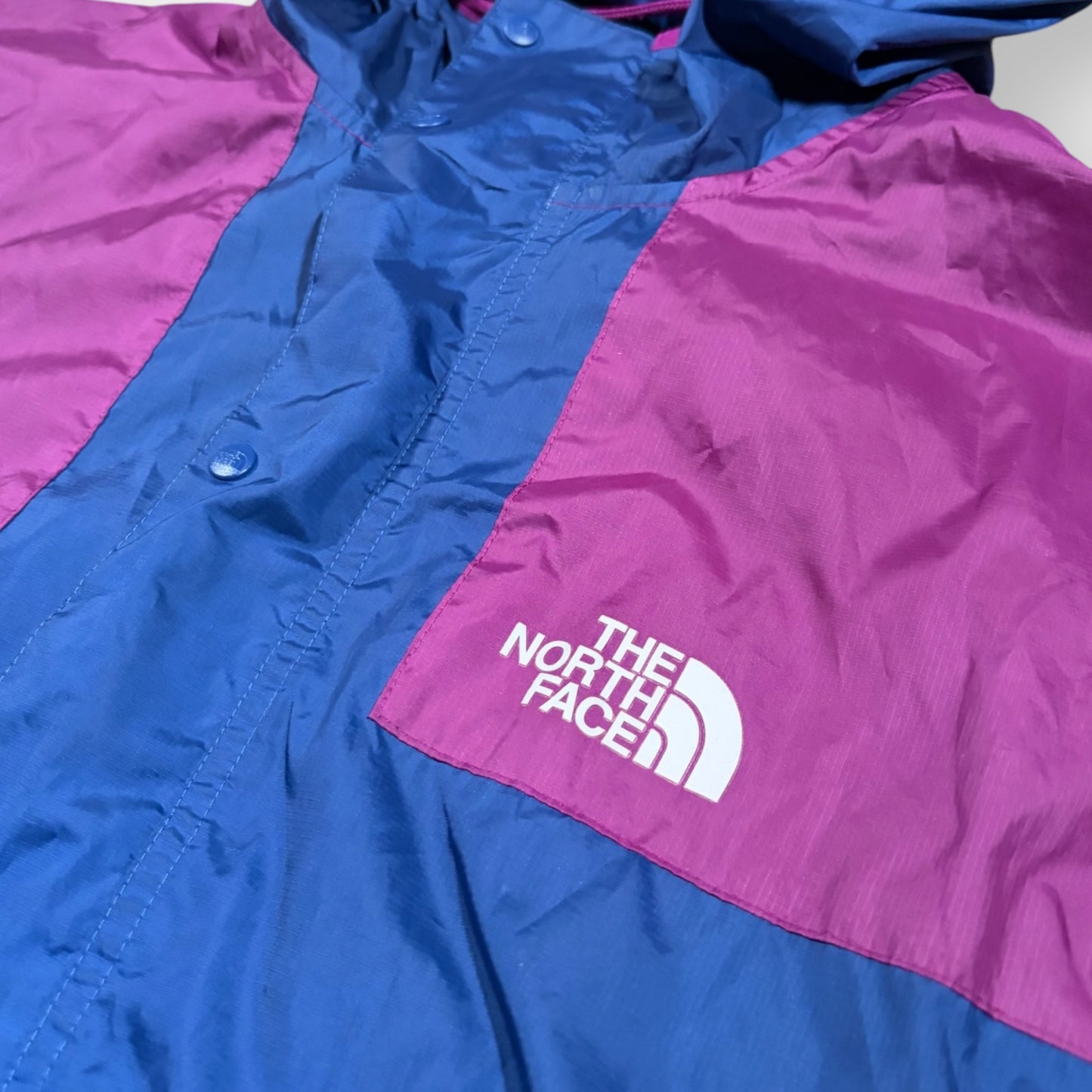 THE NORTH FACE | COLOUR BLOCK RETRO LIGHTWEIGHT JACKET (L)