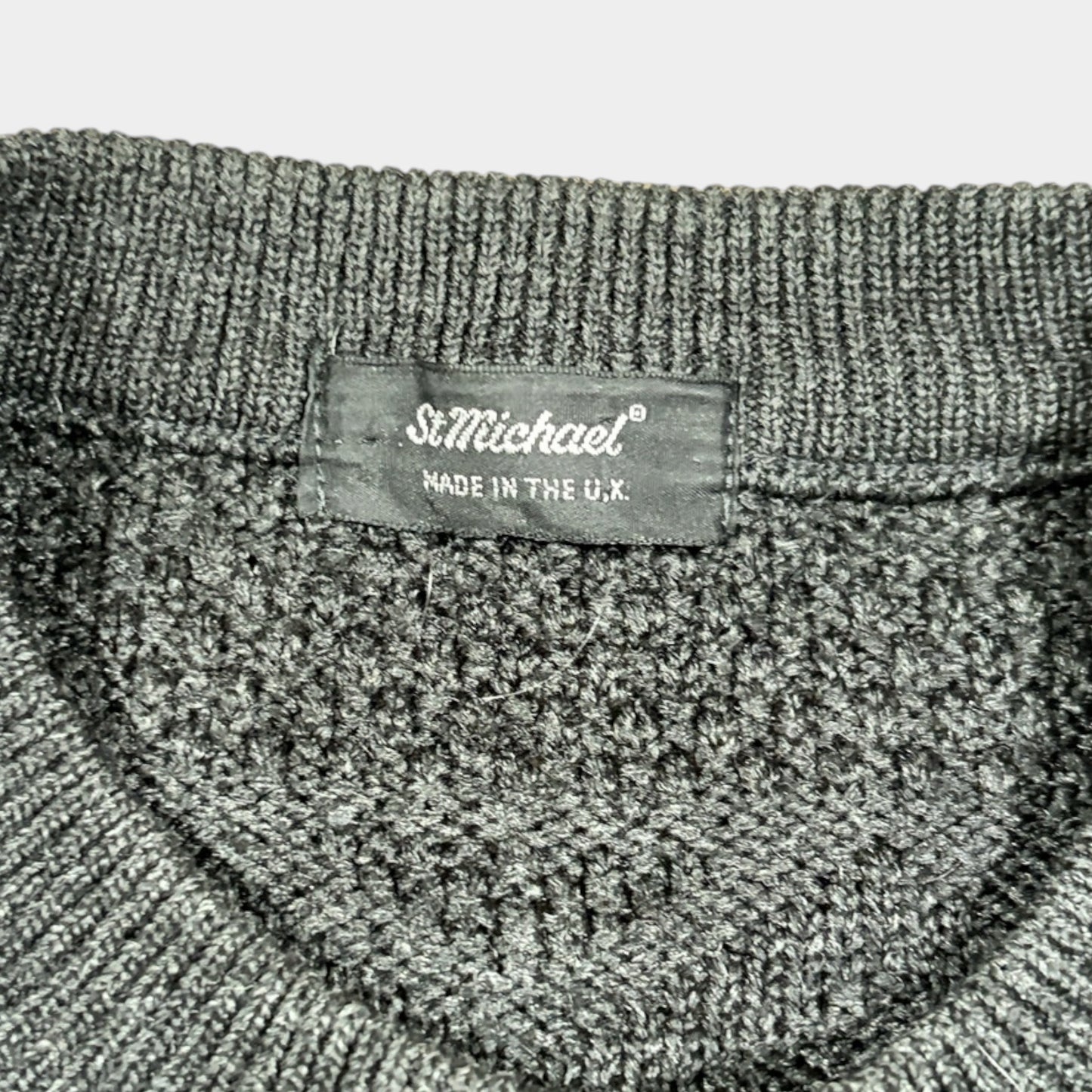 ST MICHAEL | 1990s PATTERNED KNITTED JUMPER (XL)