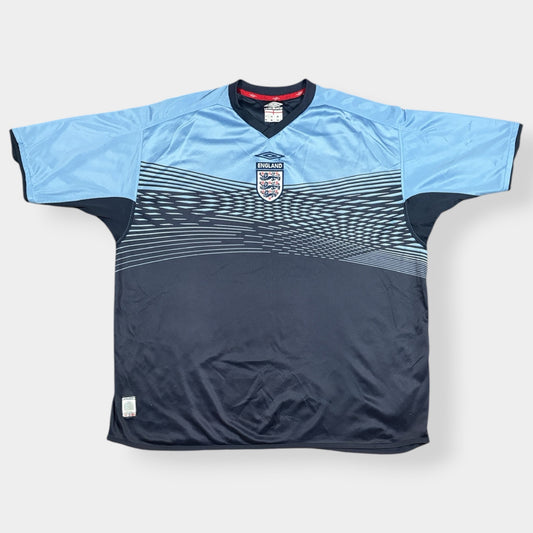 UMBRO | 2003-04 VINTAGE ENGLAND TRAINING TOP (XXL)