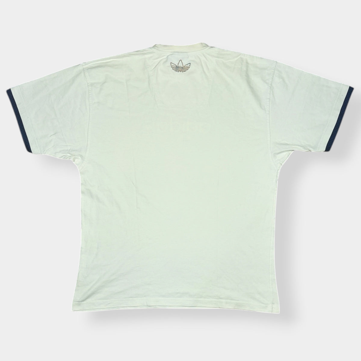 ADIDAS | 2000s BASKETBALL SLEEVED SPELLOUT TEE (XXL)