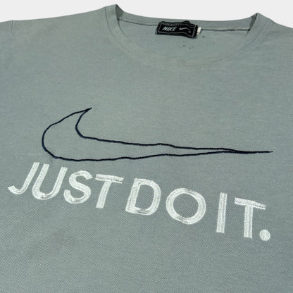 NIKE | VINTAGE EMBROIDERED JUST DO IT TEE (L)
