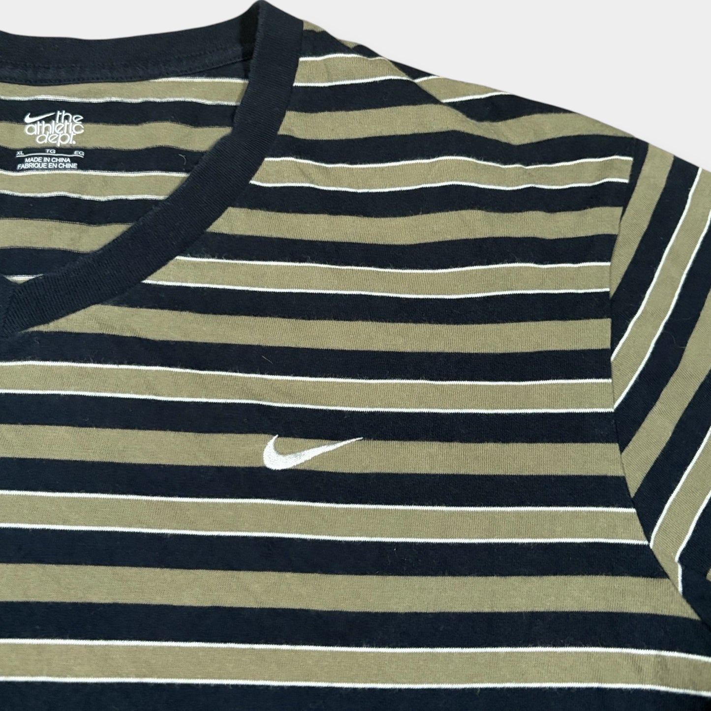 NIKE | ATHLETIC DEPARTMENT VINTAGE STRIPED TEE (XL)