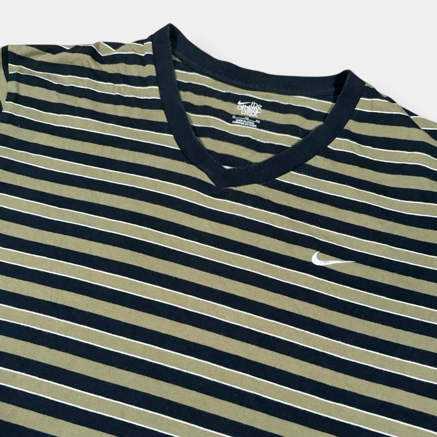 NIKE | ATHLETIC DEPARTMENT VINTAGE STRIPED TEE (XL)