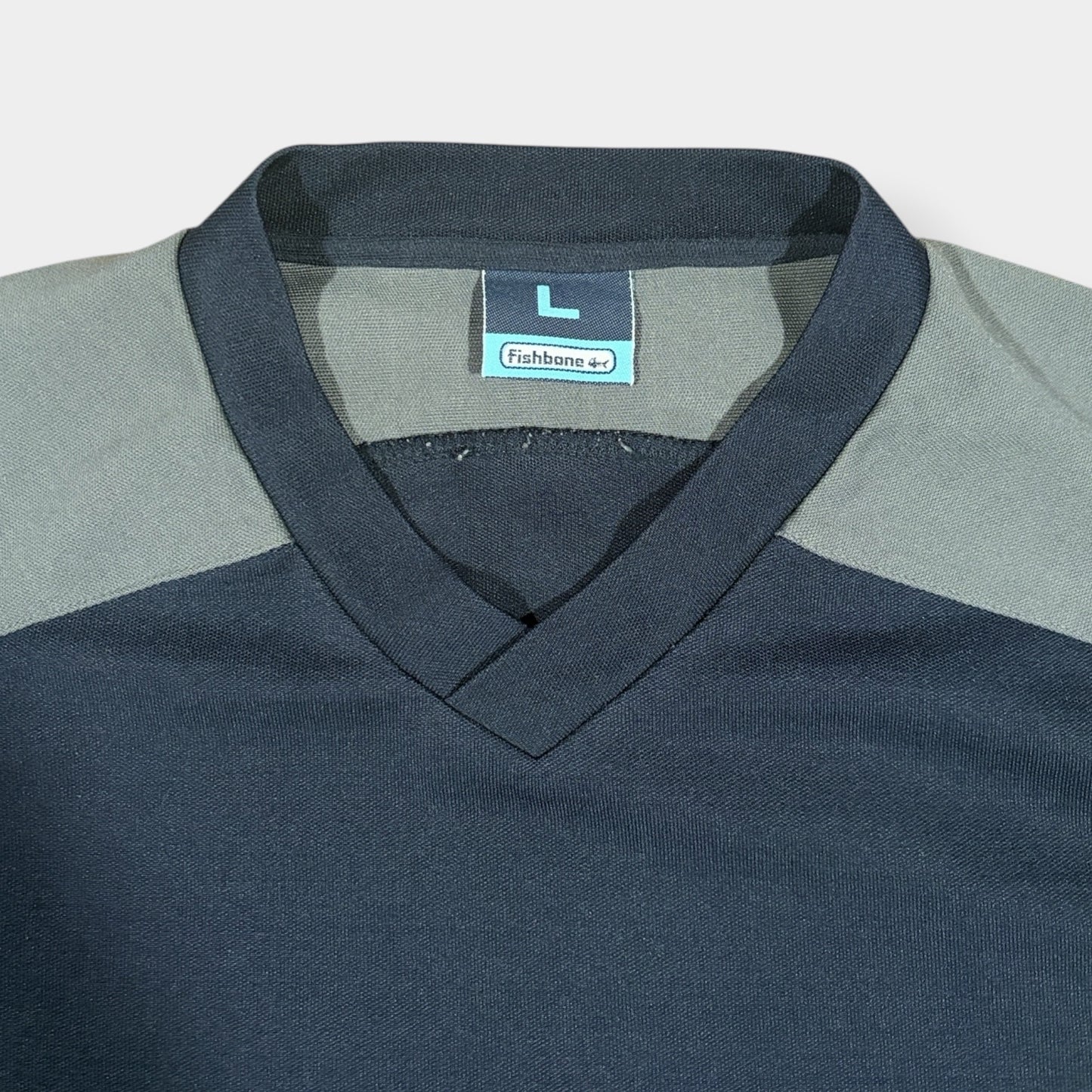 FISHBONE | Y2K SPELLOUT SKATE TEE (L)